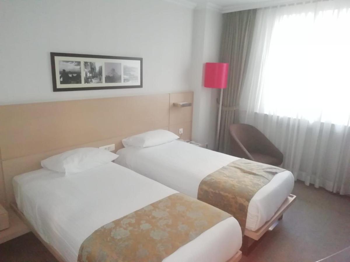 Eresin Hotels Taxim & Premier Istanbul Ngoại thất bức ảnh